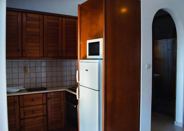 Sunlight Kastraki House